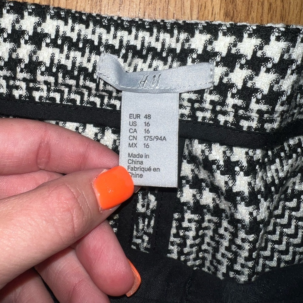 H&M Pants - Picture 4 of 5